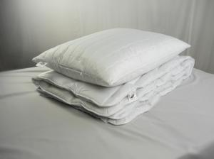 Souprava Continental přikrývka a polštář Zip